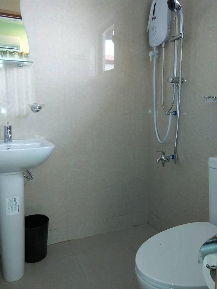 Argamosa Bayside Inn Đảo Đảo Coron Ngoại thất bức ảnh